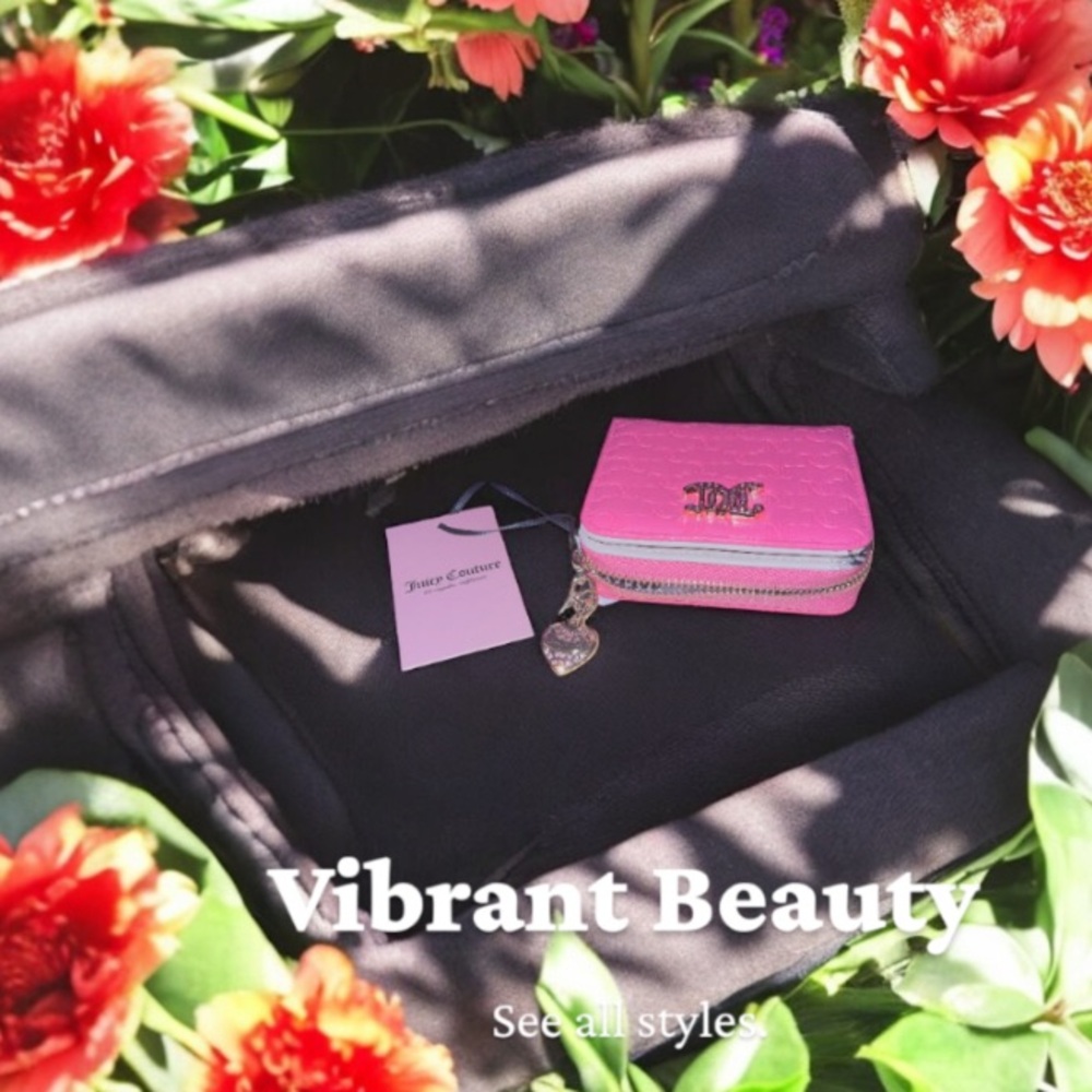 New! JUICY COUTURE Pink Wallet with Heart Charm - Picture 7 of 13